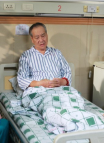 年轻漂亮的妈妈